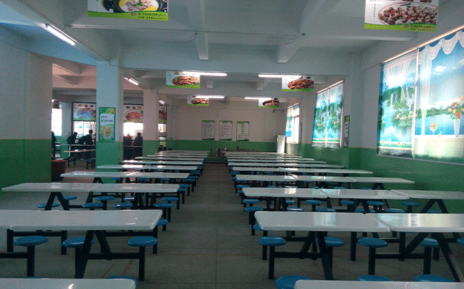 嘉年華公司員工食堂